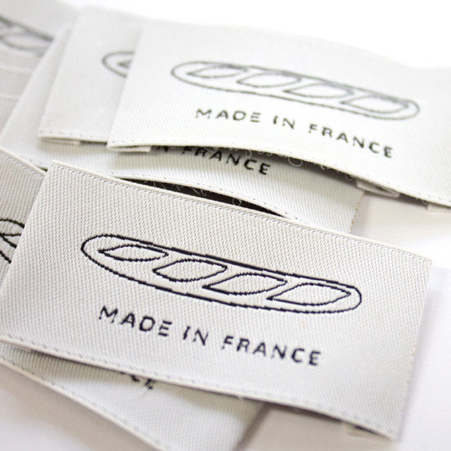 Étiquettes premium 25mm avec logo Baguette Étiquettes premium 25mm avec logo Baguette