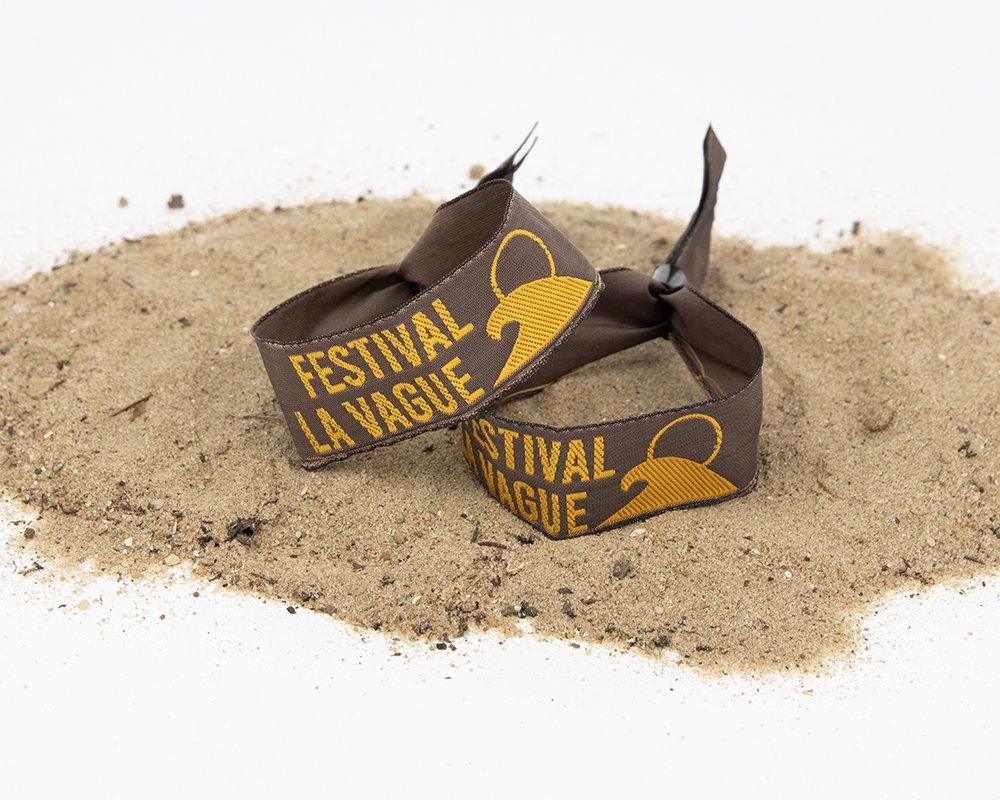 Concert ID band logo