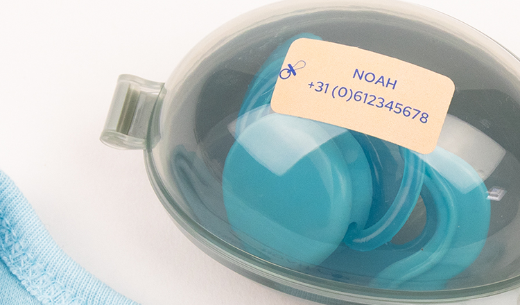 Autocollants nominatifs pour la cr&egrave;che